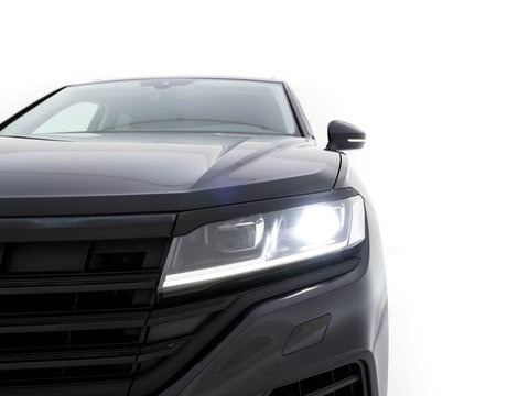 Volkswagen Touareg 3.0 TDI R-Line (INCL-BTW) Aut. *LEATHER | FULL-LED | BLIND-SPOT | HEATED-COMFORTSEATS | AIR-SUSPENSION | KEYLESS | CAMERA | NAVI-FULLMAP | PRIVACY-GLASS | ADAPTIVE-CRUISE |  SHIFT-PADDLES | TOWBAR*