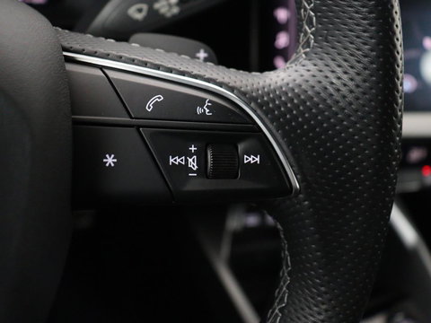Audi S3 2.0 TFSI quattro | Adaptive cruise | Bang & Olufsen | Matrix LED | Leder/Alcantara | Park Assist | Stoelverwarming | Virtual Cockpit | Carplay | Navigatie | Sportstoelen | Climate control