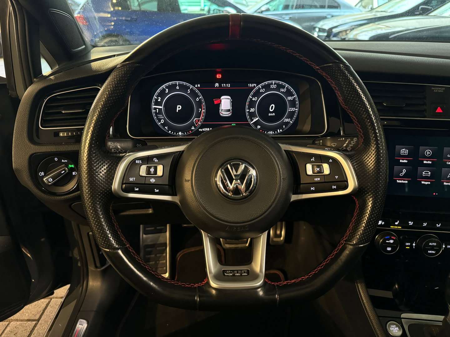 Volkswagen Golf 2.0 TSI GTI TCR Pano|Keyless|DCC|ACC|Camera