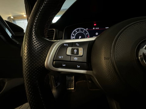 Volkswagen Golf 2.0 TSI GTI TCR Pano|Keyless|DCC|ACC|Camera