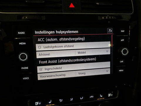 Volkswagen Golf 2.0 TSI GTI TCR Pano|Keyless|DCC|ACC|Camera