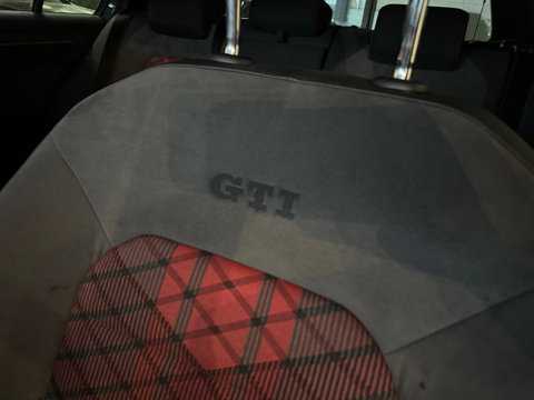 Volkswagen Golf 2.0 TSI GTI TCR Pano|Keyless|DCC|ACC|Camera