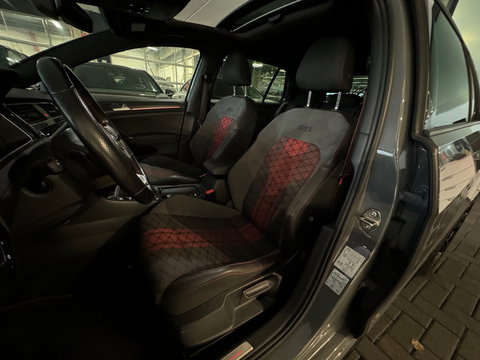 Volkswagen Golf 2.0 TSI GTI TCR Pano|Keyless|DCC|ACC|Camera