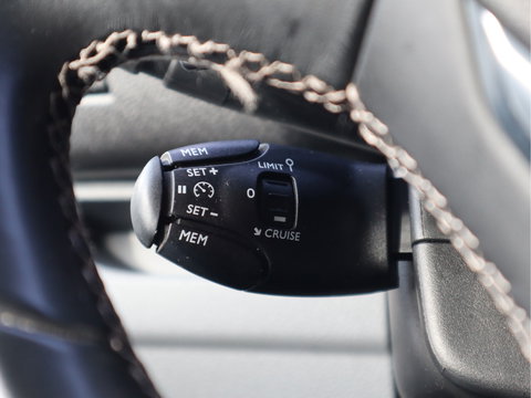 Fiat Scudo 2.0 MultiJet 177pk Euro 6 Automaat DC 5 Pers. - Trekhaak - Apple