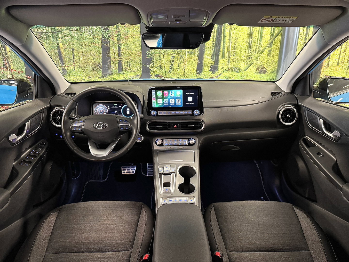 Hyundai KONA EV Comfort Smart 39 kWh | SOH 100% | Standkachel | Krell Sound | Camera | Stuurwielverwarming | Stoelverwarming | Lane Assist | Dodehoeksensor | Adaptieve Cruise Control | DAB |