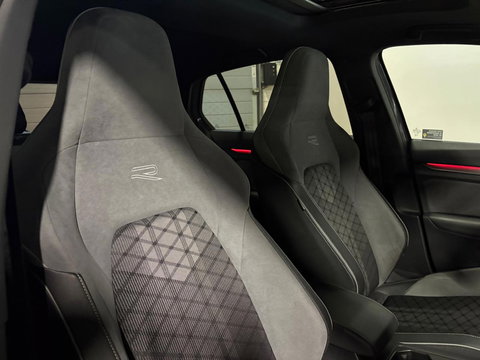 Volkswagen Golf 1.5 eTSI R-Line PANO HUD SFEER VOL'