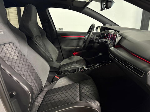 Volkswagen Golf 1.5 eTSI R-Line PANO HUD SFEER VOL'