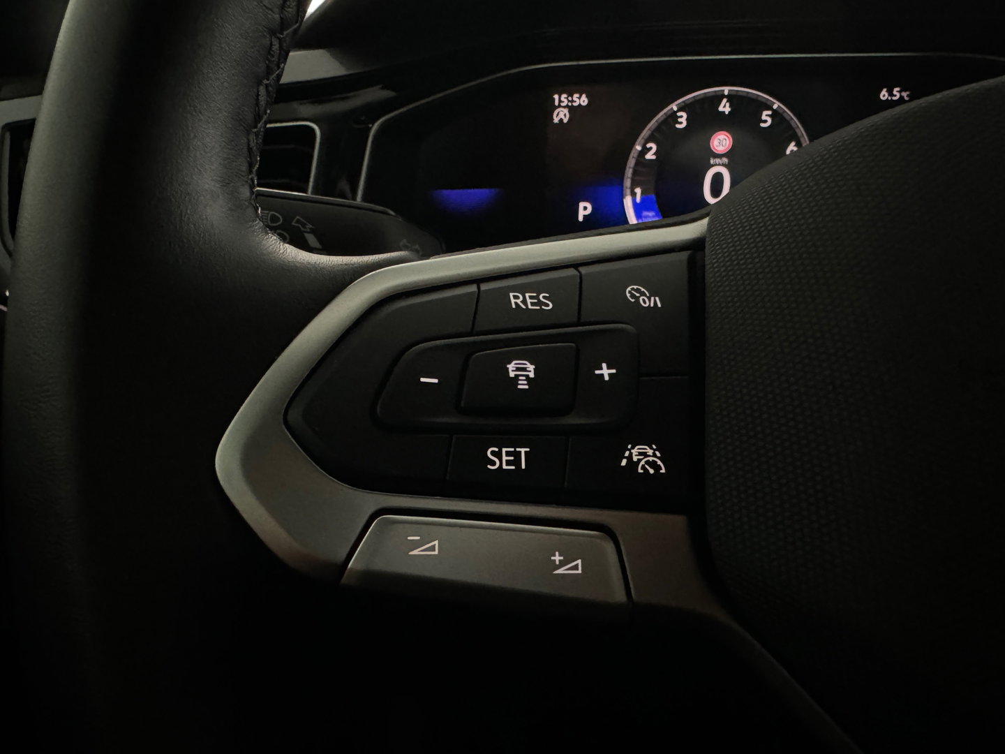 Volkswagen Polo 1.0 TSI Style ACC|Dodoehoek|IQ|Stoelverwarming