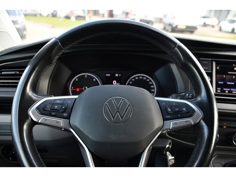 Volkswagen Transporter 2.0 TDI L1H1 30 PB Edition Camera, Adaptieve Cruise, Carplay, Stoelverwarming, 150pk, 2 x Schuifdeur, Standkachel, Trekhaak, Uniek!