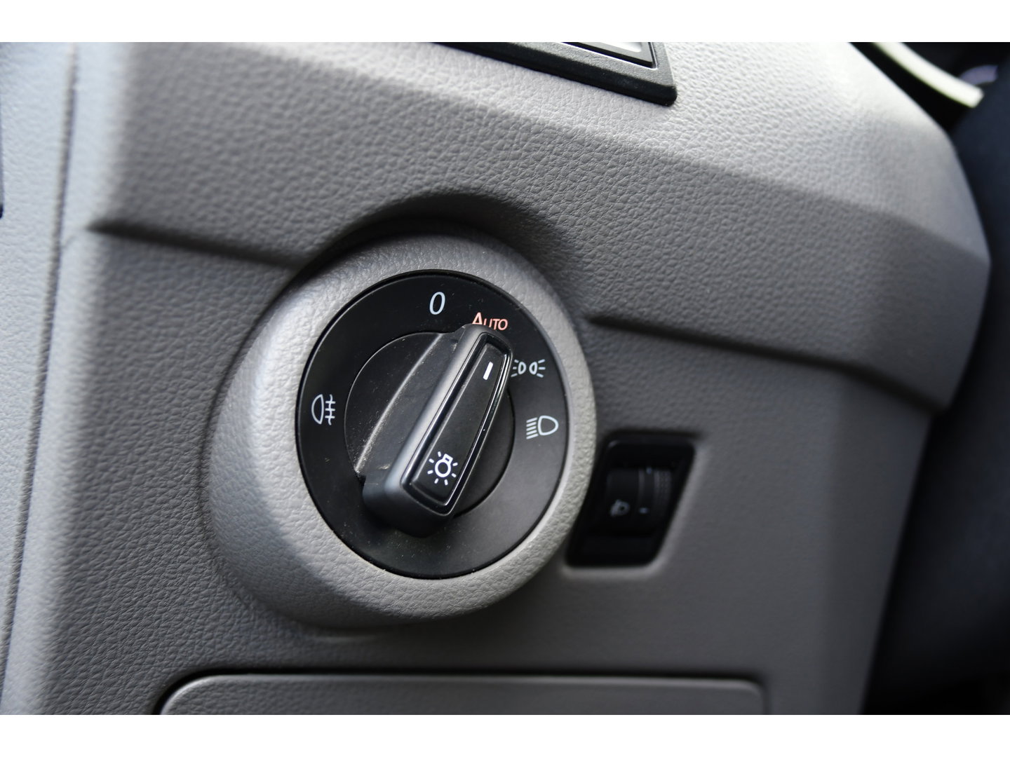 Volkswagen Transporter 2.0 TDI L1H1 30 PB Edition Camera, Adaptieve Cruise, Carplay, Stoelverwarming, 150pk, 2 x Schuifdeur, Standkachel, Trekhaak, Uniek!