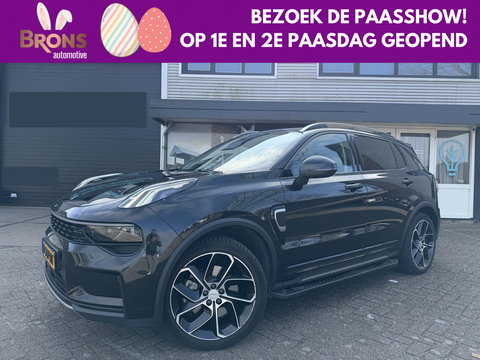 Lynk & Co 01 1.5 zwart l sidebar l camera