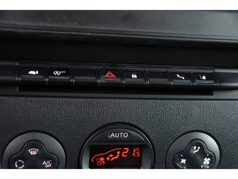 Opel Movano 2.3 Turbo L1H1 Black Edition Camera, Cruise, Carplay, Clima, 150pk, Automaat, Trekhaak, NAVI, Sensoren, Uniek!