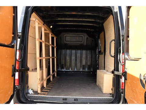 Opel Movano 2.3 Turbo L1H1 Black Edition Camera, Cruise, Carplay, Clima, 150pk, Automaat, Trekhaak, NAVI, Sensoren, Uniek!