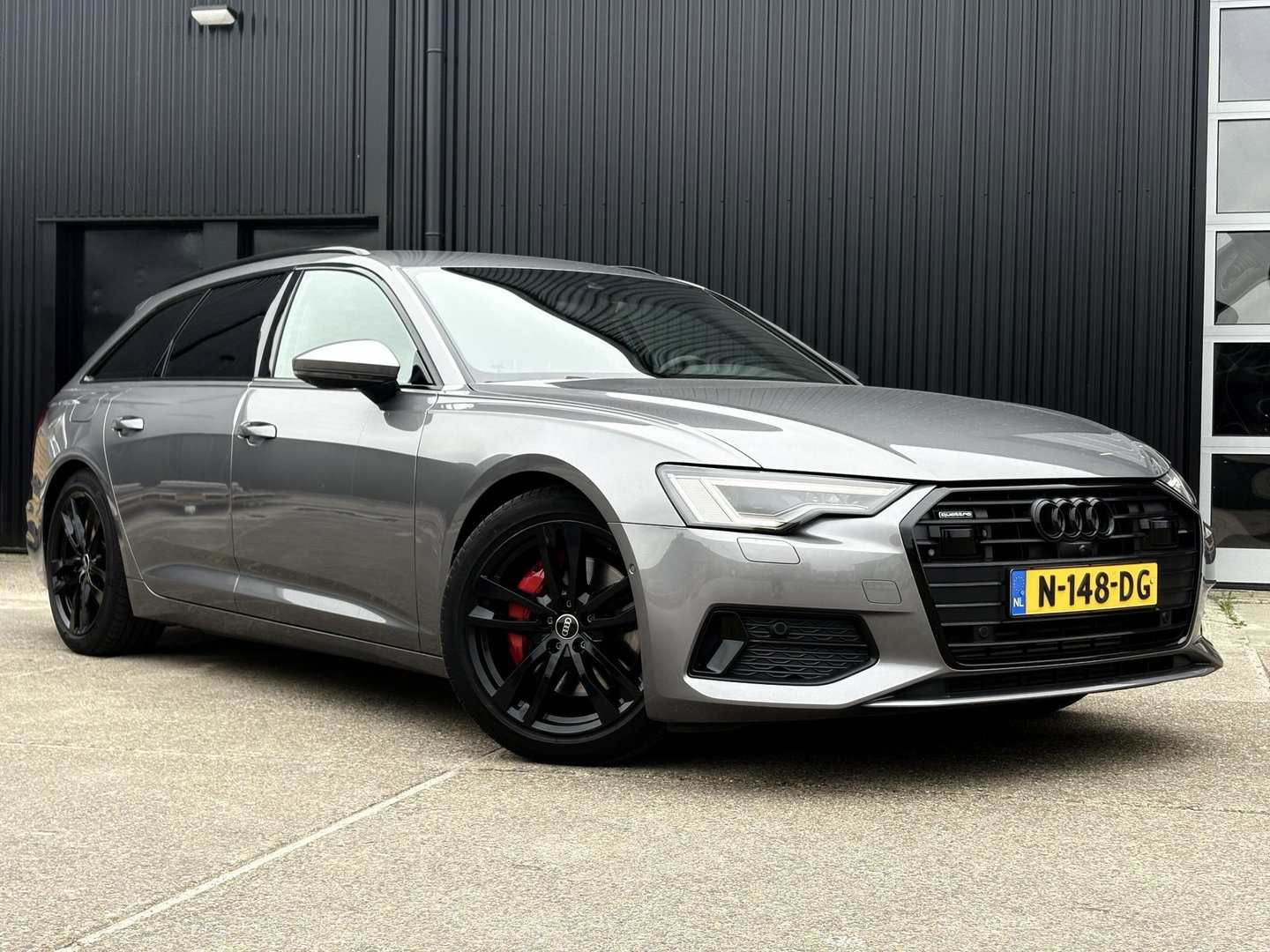 Audi A6 Avant 50 TDI QUATTRO SPORT S LINE LEDER | TREKHAAK | MATRIX LED | 360 | STOELVERWARMING