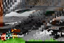 Volvo C40 - Recharge Core 69 kWh | Panoramadak | Camera