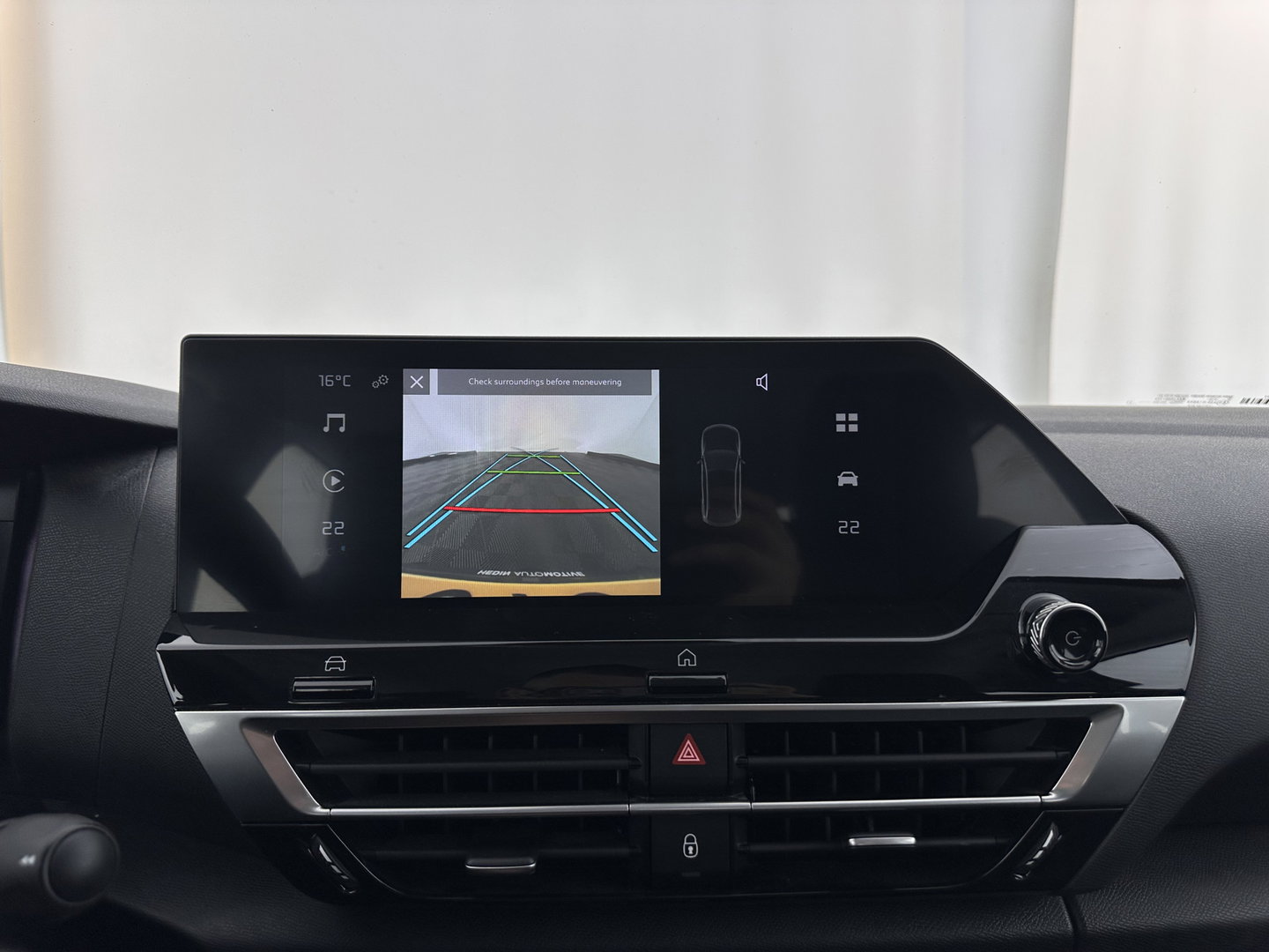 Citroën Ë-C4 X Feel Pack 50 kWh [ 3-Fase-11Kw ] {SOH-91%} (INCL-BTW) *HEATPUMP | FULL-LED | LEATHER-FABRIC | DIGI-COCKPIT | DAB | COMFORTSEATS | CAMERA | ECC | CARPLAY | LANE-ASSIST | PDC | CRUISE | 18''ALU*