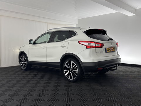 Nissan QASHQAI 1.2 Tekna *PANO | FULL-LEATHER | TOP-VIEW | BLIND-SPOT | NAVI-FULLMAP | HEATED-COMFORTSEATS | KEYLESS | DAB+ | PRIVACY-GLASS | 19''ALU | TOWBAR*
