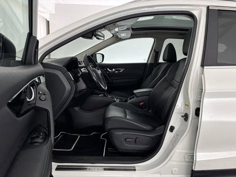 Nissan QASHQAI 1.2 Tekna *PANO | FULL-LEATHER | TOP-VIEW | BLIND-SPOT | NAVI-FULLMAP | HEATED-COMFORTSEATS | KEYLESS | DAB+ | PRIVACY-GLASS | 19''ALU | TOWBAR*