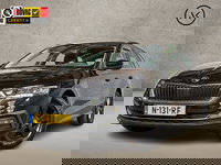 Škoda Octavia - Combi 1.5 TSI First Edition 150Pk (VIRTUAL COCKPIT, BLACK PACK, APPLE CARPLAY, GROOT NAVI, CAMERA, SPORTSTOELEN, GETINT GLAS, LED KOPLAMPEN, PARKEERSENSOREN, NIEUWE APK, NIEUWSTAAT)