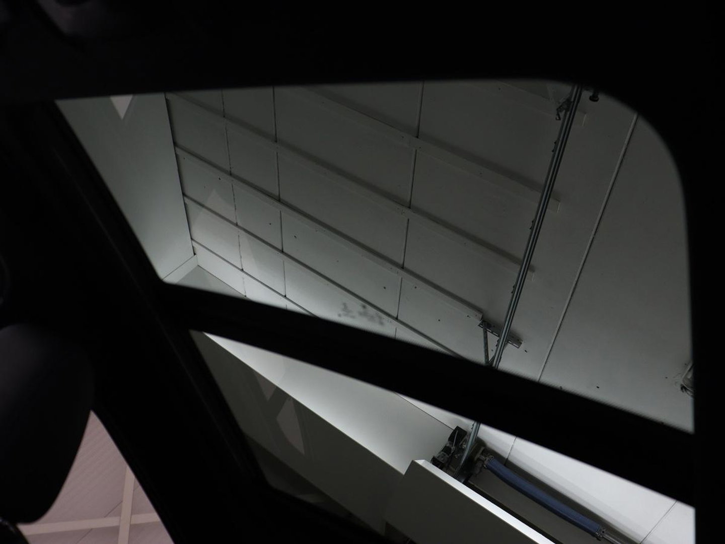 BMW 1-serie 118i M Sport | Panoramadak | Stoelverwarming | Harman/Kardon | Camera | Live Cockpit | Carplay | Sfeerverlichting | Sportstoelen | Full LED | Navigatie | Half leder | Park Assist | Climate control