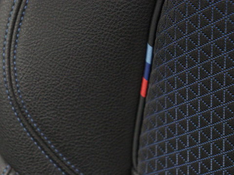 BMW 1-serie 118i M Sport | Panoramadak | Stoelverwarming | Harman/Kardon | Camera | Live Cockpit | Carplay | Sfeerverlichting | Sportstoelen | Full LED | Navigatie | Half leder | Park Assist | Climate control