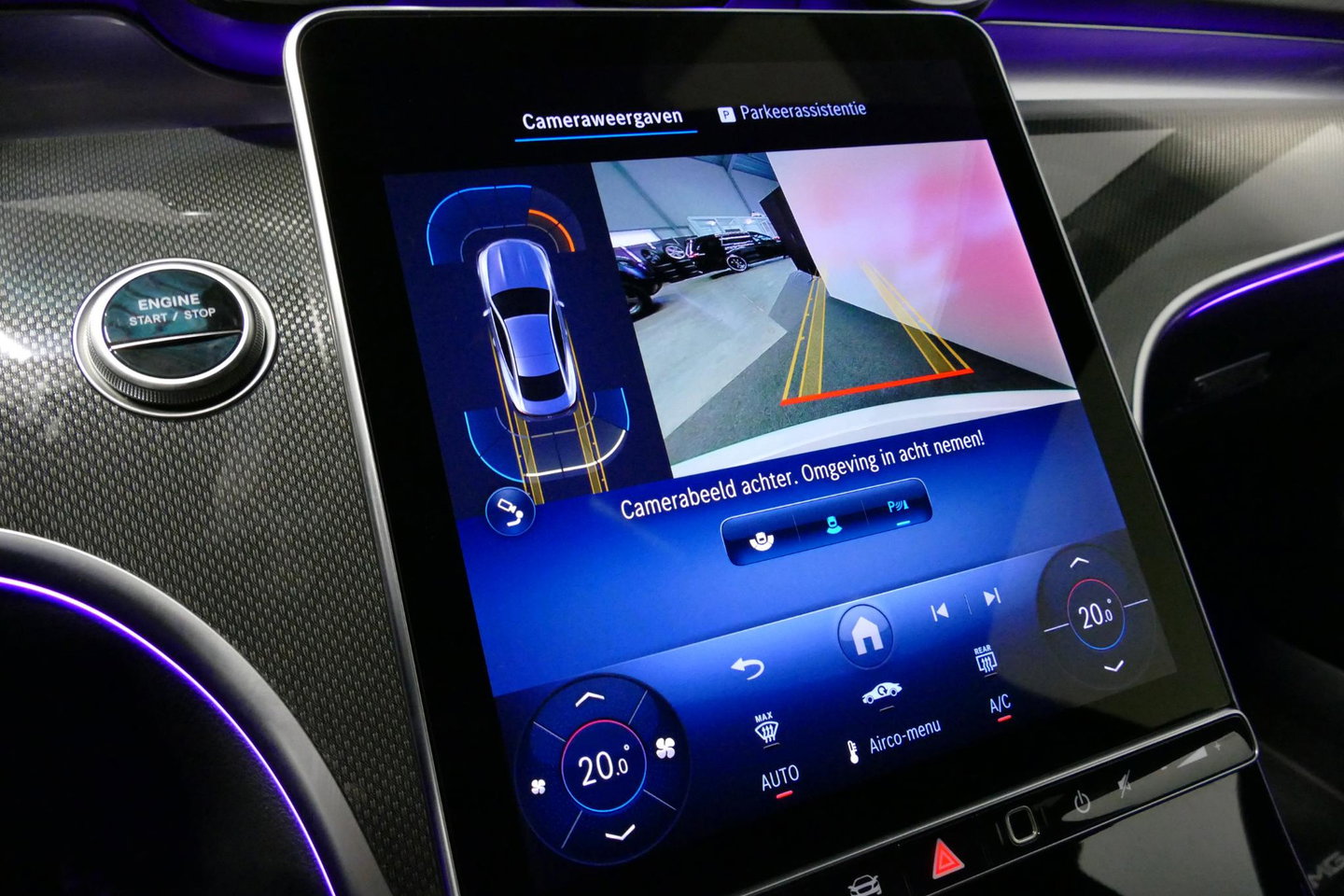 Mercedes-Benz CLE Coupé 300 e AMG Line / E53 AMG Look / Maxton design Bodykit / Panoramadak / Elektr. verstelbare voorstoelen + memory / Digital Light (Laser) / Apple Carplay - Android Auto / Stoelverwarming / Ambienteverlichting / 20'' LMV / Stuurwiel verwarming / Night p