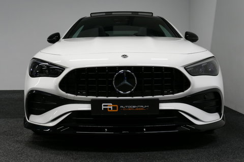 Mercedes-Benz CLE Coupé 300 e AMG Line / E53 AMG Look / Maxton design Bodykit / Panoramadak / Elektr. verstelbare voorstoelen + memory / Digital Light (Laser) / Apple Carplay - Android Auto / Stoelverwarming / Ambienteverlichting / 20'' LMV / Stuurwiel verwarming / Night p