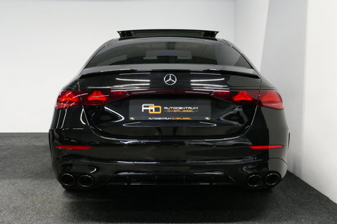 Mercedes-Benz E-Klasse 300 e AMG Line / E53 Diffuser / Maxton Design Bodykit V.2 / Panoramadak / Elektr. verstelbare voorstoelen + memory / Burmester 4D Surround Sound / Stoelkoeling & -verwarming / HUD / Apple Carplay - Android Auto / Ambienteverlichting / Rondomzichtcamera / 
