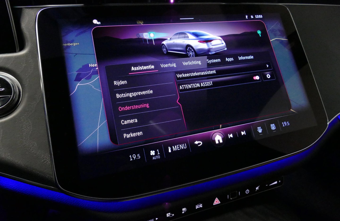 Mercedes-Benz E-Klasse 300 e AMG Line / E53 Diffuser / Maxton Design Bodykit V.2 / Panoramadak / Elektr. verstelbare voorstoelen + memory / Burmester 4D Surround Sound / Stoelkoeling & -verwarming / HUD / Apple Carplay - Android Auto / Ambienteverlichting / Rondomzichtcamera / 