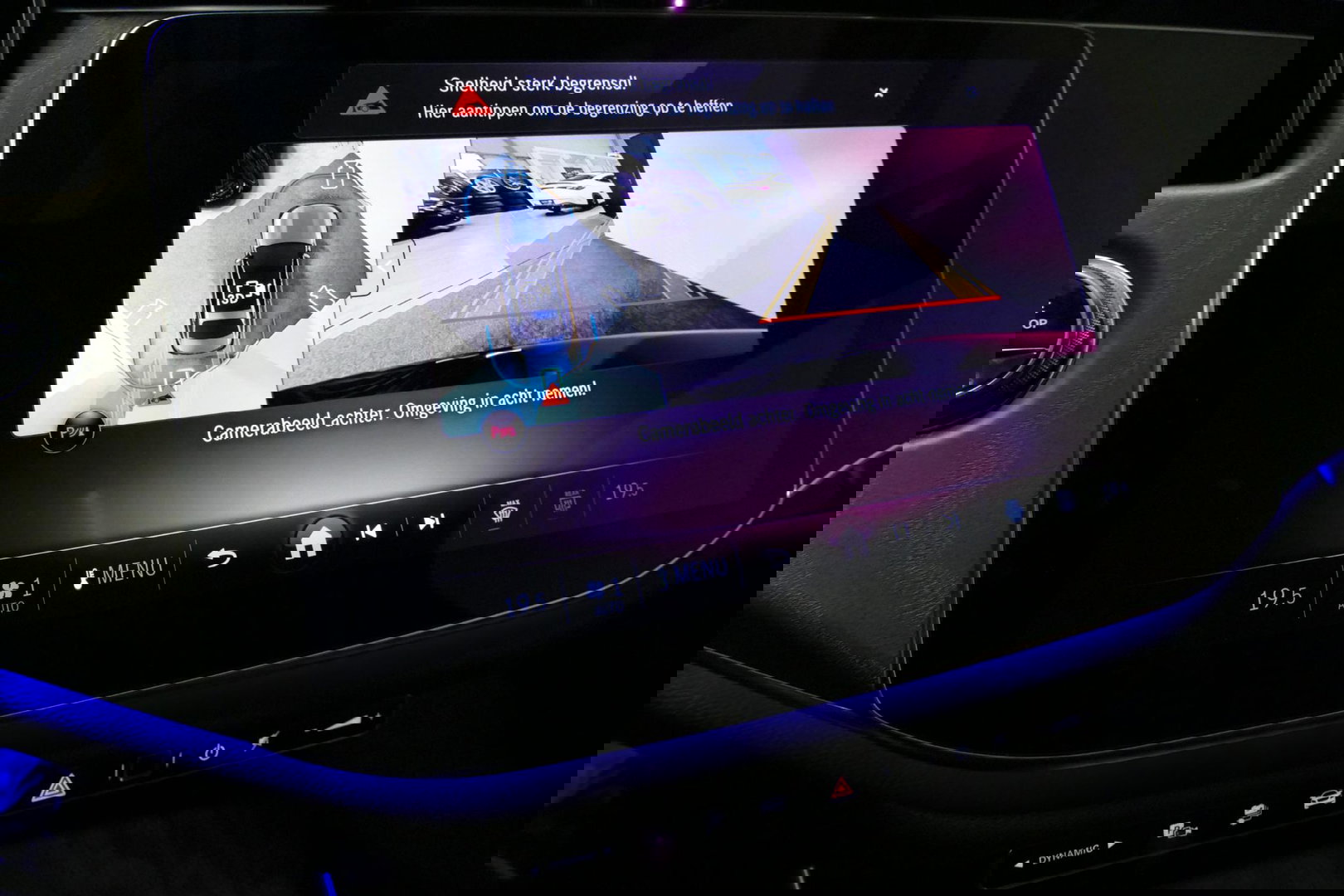 Mercedes-Benz E-Klasse 300 e AMG Line / E53 Diffuser / Maxton Design Bodykit V.2 / Panoramadak / Elektr. verstelbare voorstoelen + memory / Burmester 4D Surround Sound / Stoelkoeling & -verwarming / HUD / Apple Carplay - Android Auto / Ambienteverlichting / Rondomzichtcamera / 