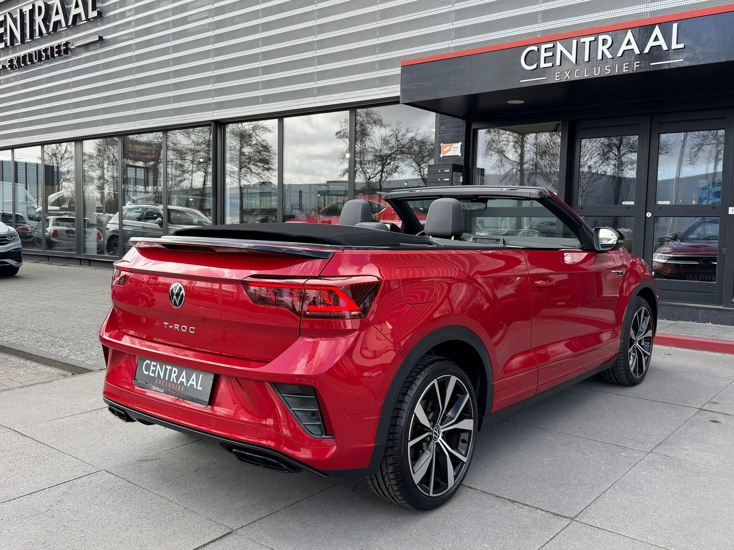Volkswagen T-Roc Cabrio 1.5 TSI R-Line 150PK ACC|Carplay|IQ-lights|Virtiual-Cockpit|Camera