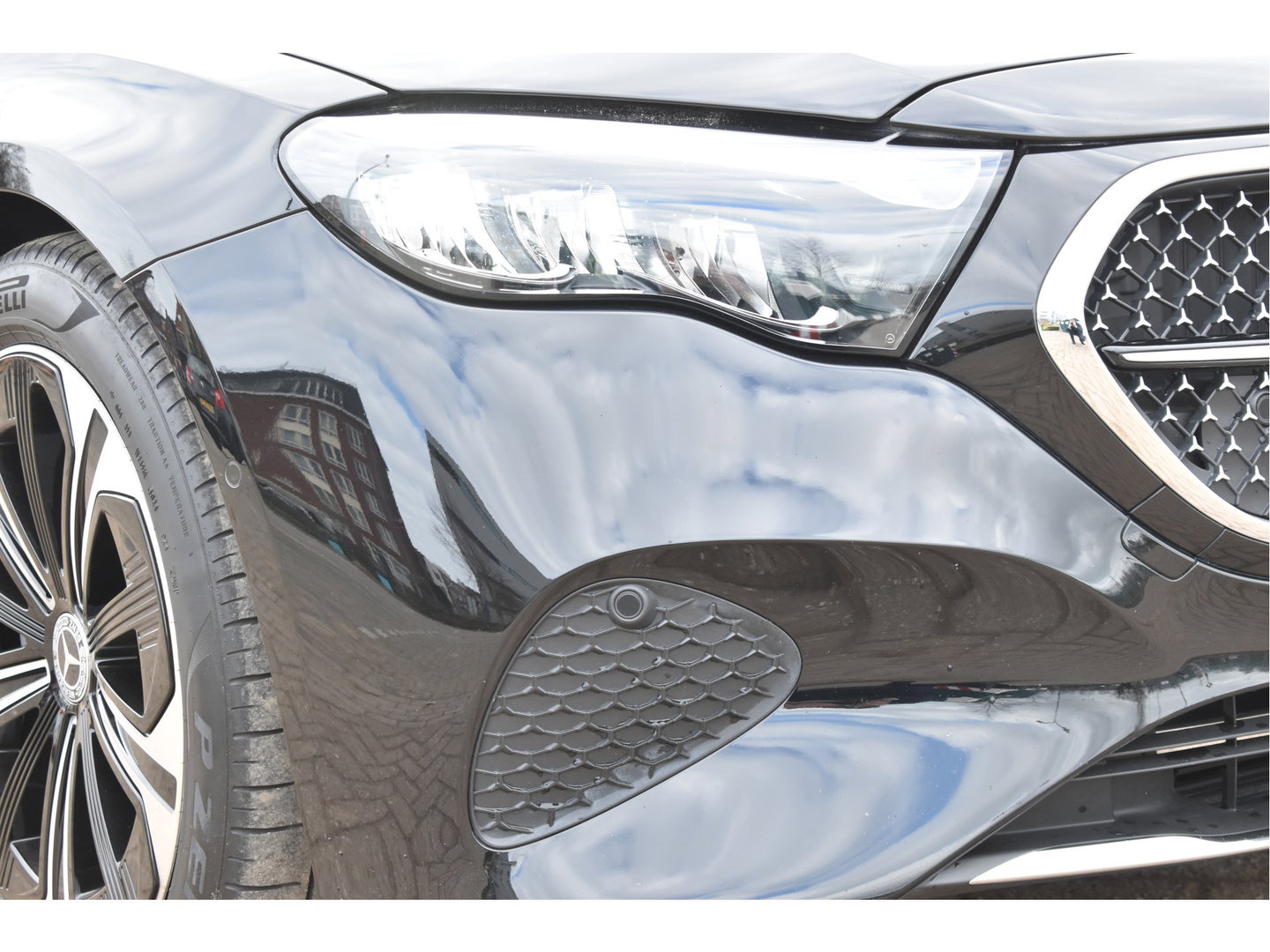 Mercedes-Benz E-Klasse Estate 300e Luxury Winterpakket Plug-In 313 pk | Elekt.trekhaak | Keyless | Widescreen | Standkachel | DAB | Stuur- & stoelverwarming | Full LED