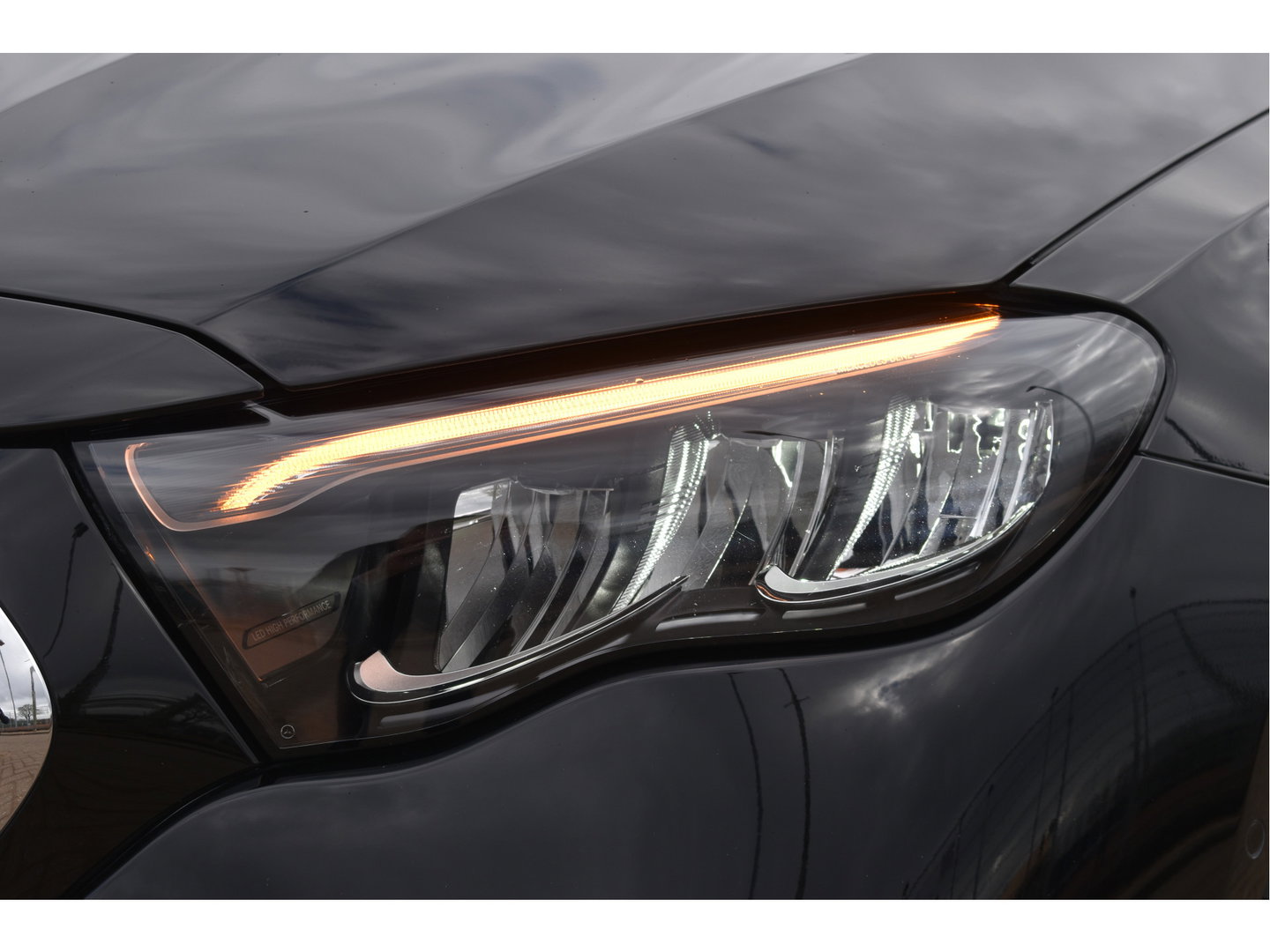 Mercedes-Benz E-Klasse Estate 300e Luxury Winterpakket Plug-In 313 pk | Elekt.trekhaak | Keyless | Widescreen | Standkachel | DAB | Stuur- & stoelverwarming | Full LED