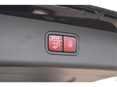 Mercedes-Benz E-Klasse Estate 300e Luxury Winterpakket Plug-In 313 pk | Elekt.trekhaak | Keyless | Widescreen | Standkachel | DAB | Stuur- & stoelverwarming | Full LED