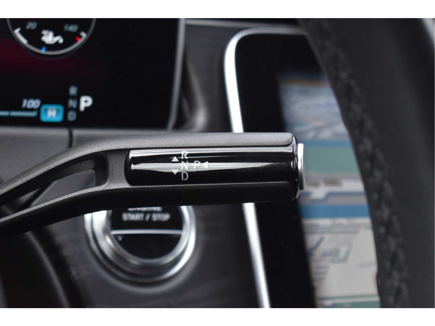 Mercedes-Benz E-Klasse Estate 300e Luxury Winterpakket Plug-In 313 pk | Elekt.trekhaak | Keyless | Widescreen | Standkachel | DAB | Stuur- & stoelverwarming | Full LED