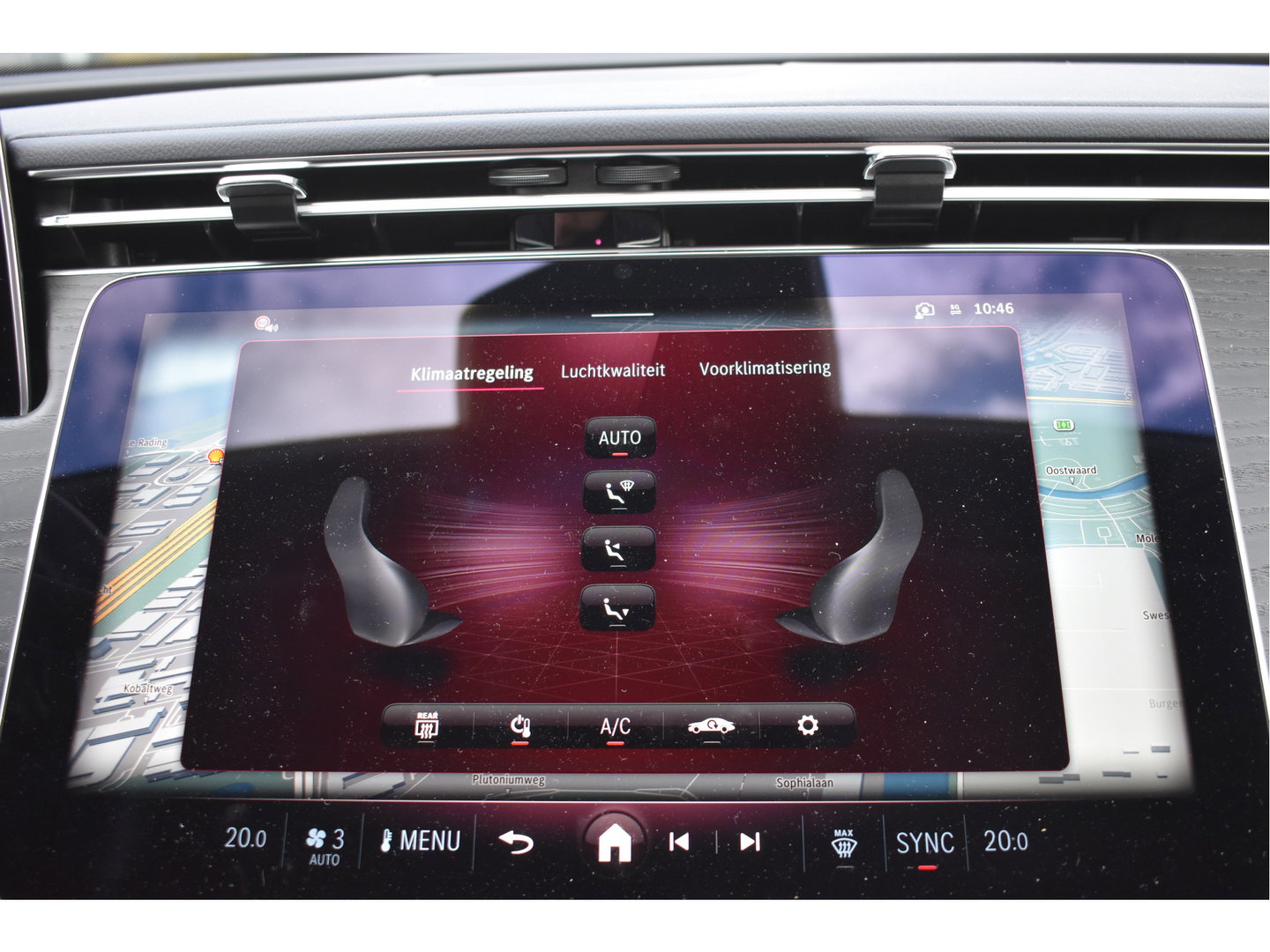 Mercedes-Benz E-Klasse Estate 300e Luxury Winterpakket Plug-In 313 pk | Elekt.trekhaak | Keyless | Widescreen | Standkachel | DAB | Stuur- & stoelverwarming | Full LED