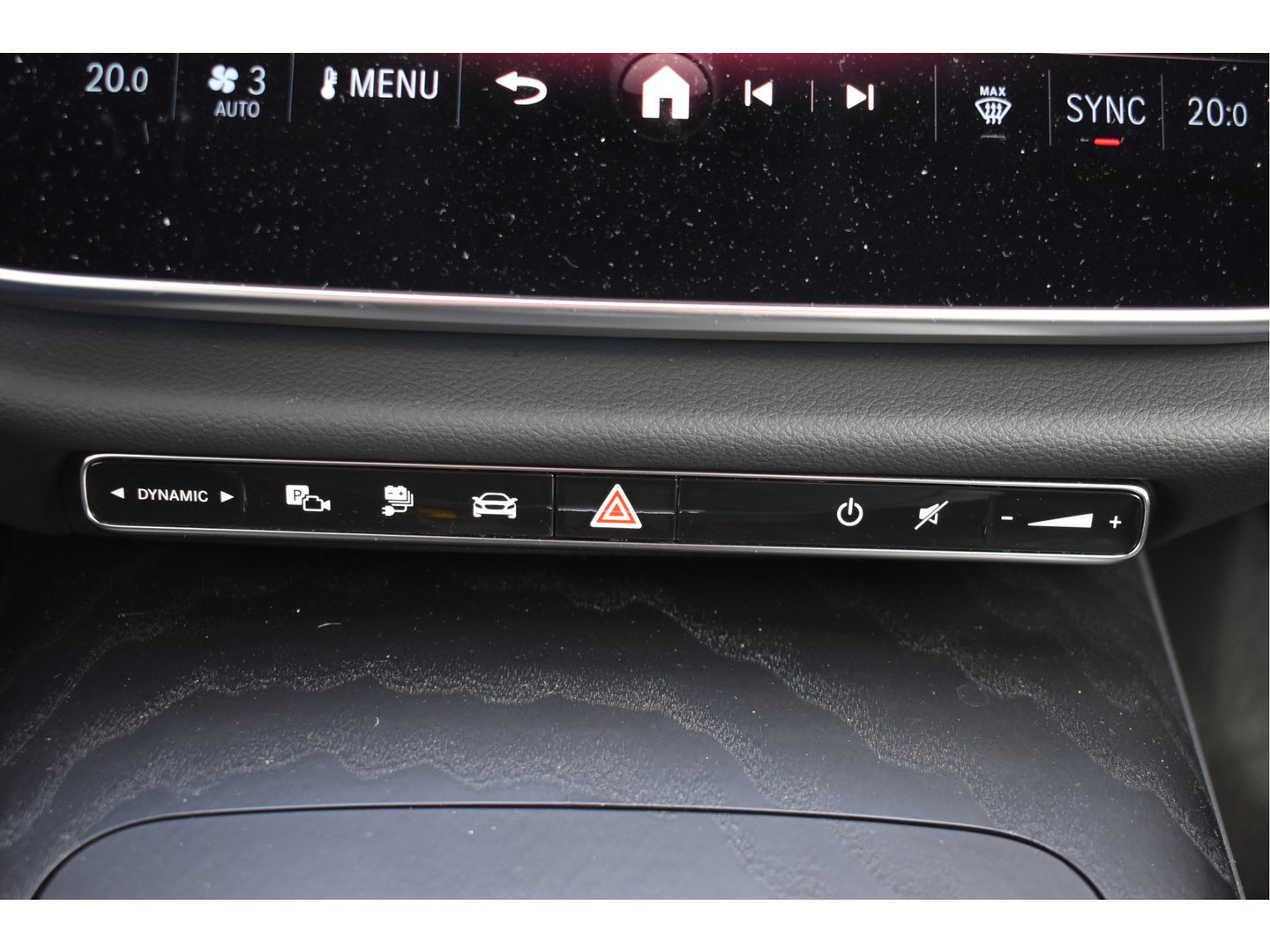 Mercedes-Benz E-Klasse Estate 300e Luxury Winterpakket Plug-In 313 pk | Elekt.trekhaak | Keyless | Widescreen | Standkachel | DAB | Stuur- & stoelverwarming | Full LED