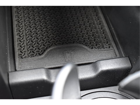 Mercedes-Benz E-Klasse Estate 300e Luxury Winterpakket Plug-In 313 pk | Elekt.trekhaak | Keyless | Widescreen | Standkachel | DAB | Stuur- & stoelverwarming | Full LED