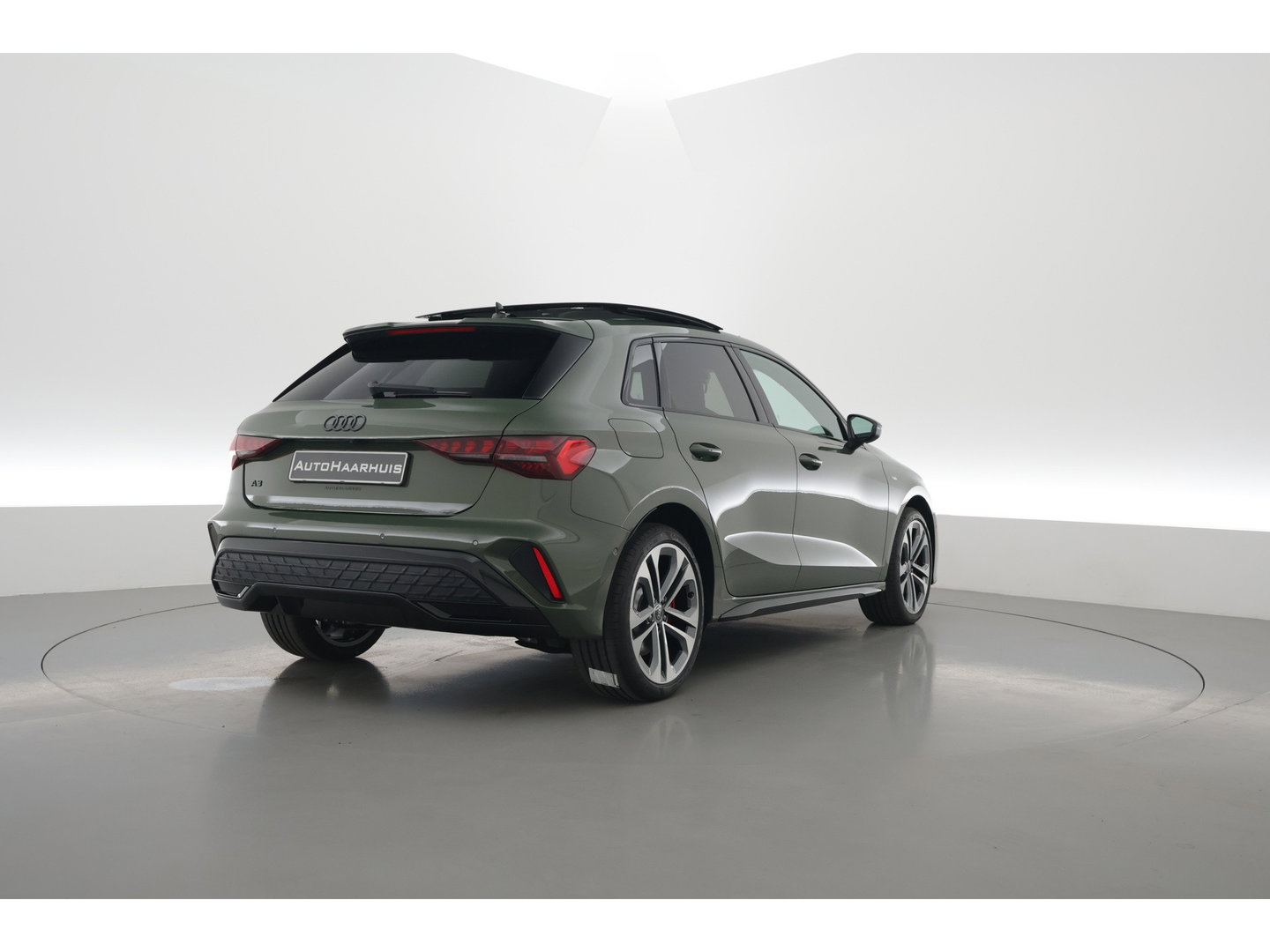 Audi A3 Sportback 45 TFSI e S edition Competition | Pano |District green | Matrix LED | Adapt. Cruise | Camera | Keyless