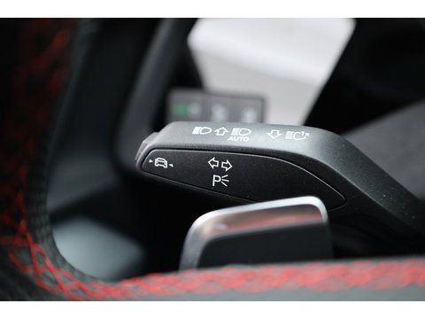 Audi A3 Sportback 45 TFSI e S edition Competition | Pano |District green | Matrix LED | Adapt. Cruise | Camera | Keyless