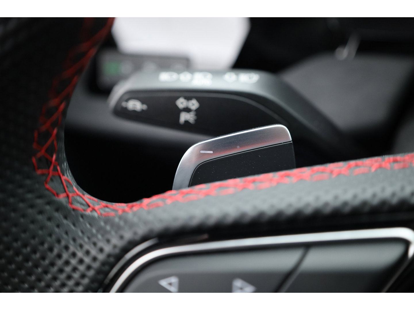 Audi A3 Sportback 45 TFSI e S edition Competition | Pano |District green | Matrix LED | Adapt. Cruise | Camera | Keyless