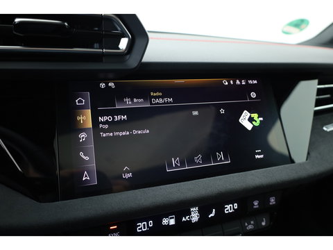 Audi A3 Sportback 45 TFSI e S edition Competition | Pano |District green | Matrix LED | Adapt. Cruise | Camera | Keyless