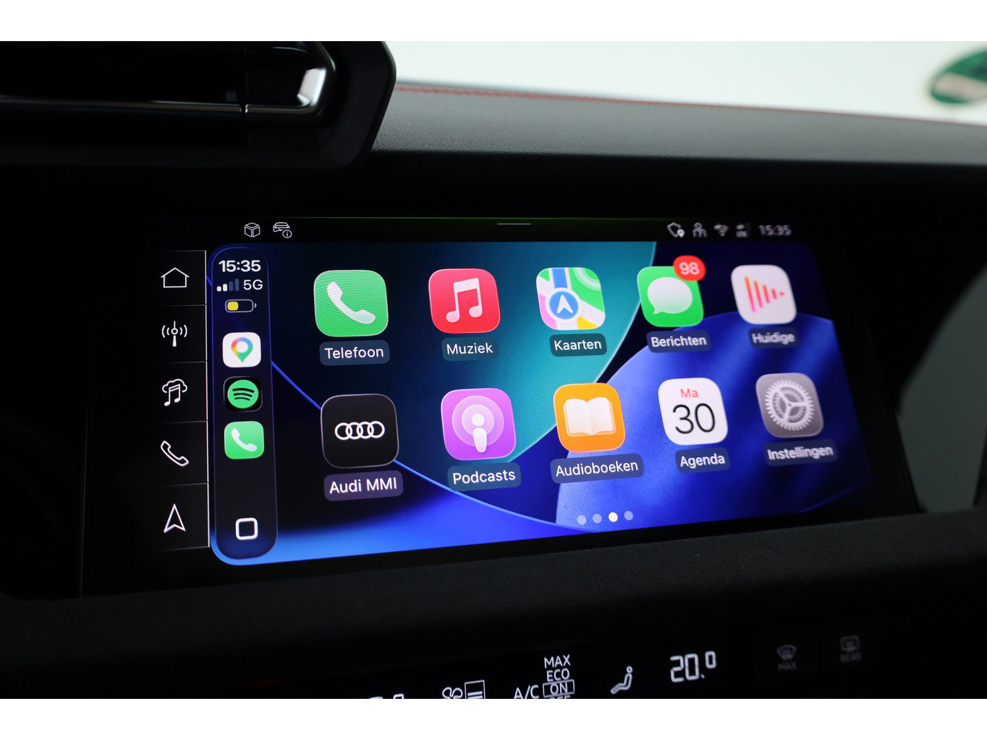 Audi A3 Sportback 45 TFSI e S edition Competition | Pano |District green | Matrix LED | Adapt. Cruise | Camera | Keyless