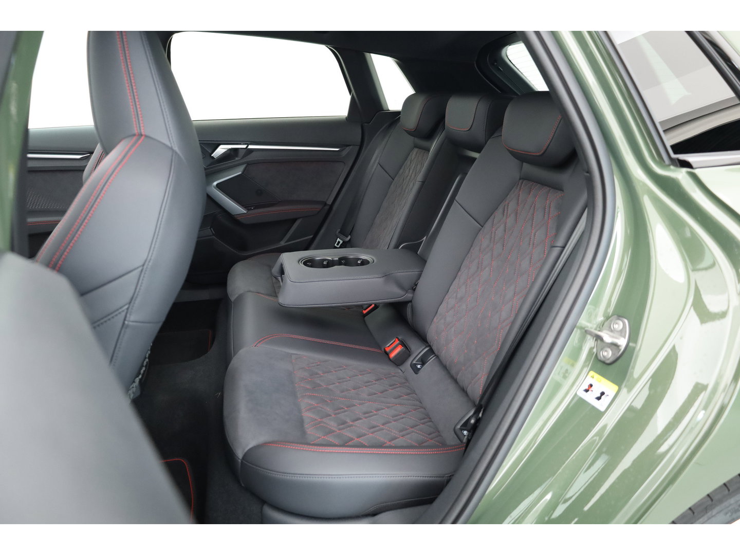 Audi A3 Sportback 45 TFSI e S edition Competition | Pano |District green | Matrix LED | Adapt. Cruise | Camera | Keyless