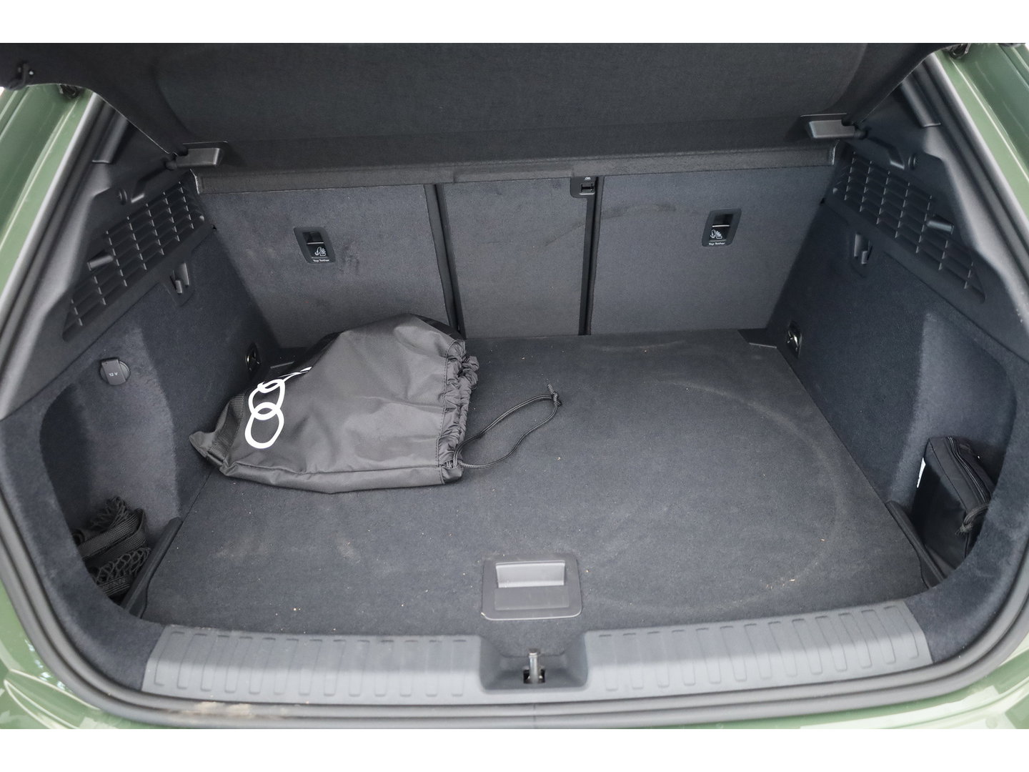 Audi A3 Sportback 45 TFSI e S edition Competition | Pano |District green | Matrix LED | Adapt. Cruise | Camera | Keyless