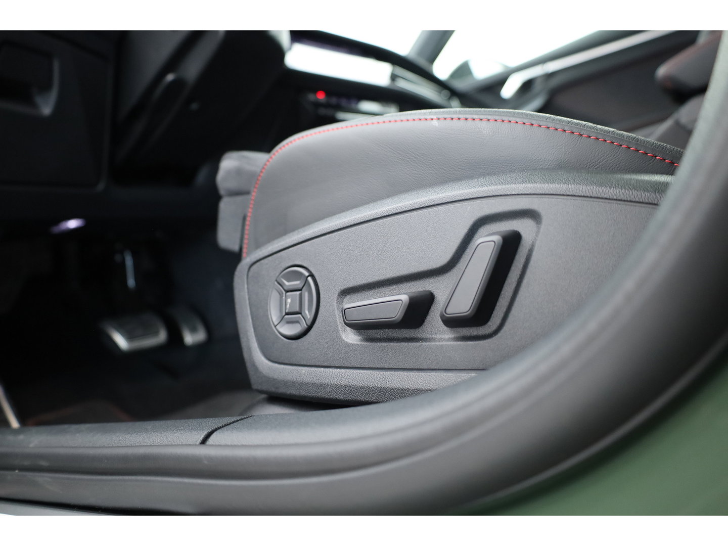 Audi A3 Sportback 45 TFSI e S edition Competition | Pano |District green | Matrix LED | Adapt. Cruise | Camera | Keyless