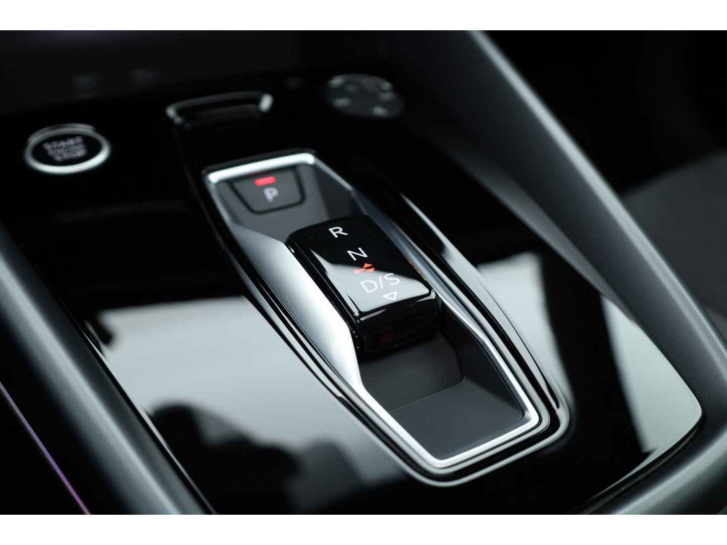 Audi A3 Sportback 45 TFSI e S edition Competition | Pano |District green | Matrix LED | Adapt. Cruise | Camera | Keyless