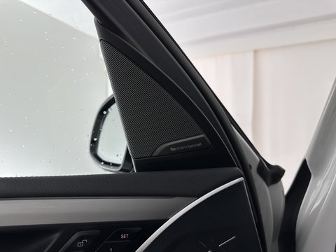 BMW iX3 High Executive 80 kWh [ 3-Fase ] (INCL-BTW) Aut. *PANO | LEATHER | HARMAN/KARDON | FULL-LED | BLINDSPOT | MEMORY-PACK | DIGI-COCKPIT | HEATED-SPORTSEATS | KEYLESS | TOPVIEW | DAB+ | NAVI-FULLMAP | HEAD-UP | PRIVACY-GLASS | 2