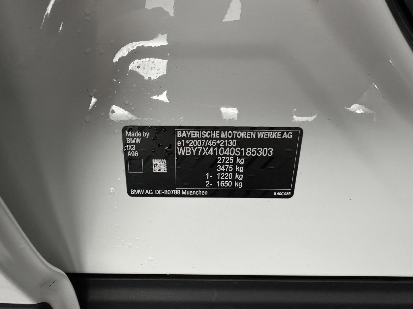 BMW iX3 High Executive 80 kWh [ 3-Fase ] (INCL-BTW) Aut. *PANO | LEATHER | HARMAN/KARDON | FULL-LED | BLINDSPOT | MEMORY-PACK | DIGI-COCKPIT | HEATED-SPORTSEATS | KEYLESS | TOPVIEW | DAB+ | NAVI-FULLMAP | HEAD-UP | PRIVACY-GLASS | 2