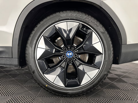 BMW iX3 High Executive 80 kWh [ 3-Fase ] (INCL-BTW) Aut. *PANO | LEATHER | HARMAN/KARDON | FULL-LED | BLINDSPOT | MEMORY-PACK | DIGI-COCKPIT | HEATED-SPORTSEATS | KEYLESS | TOPVIEW | DAB+ | NAVI-FULLMAP | HEAD-UP | PRIVACY-GLASS | 2